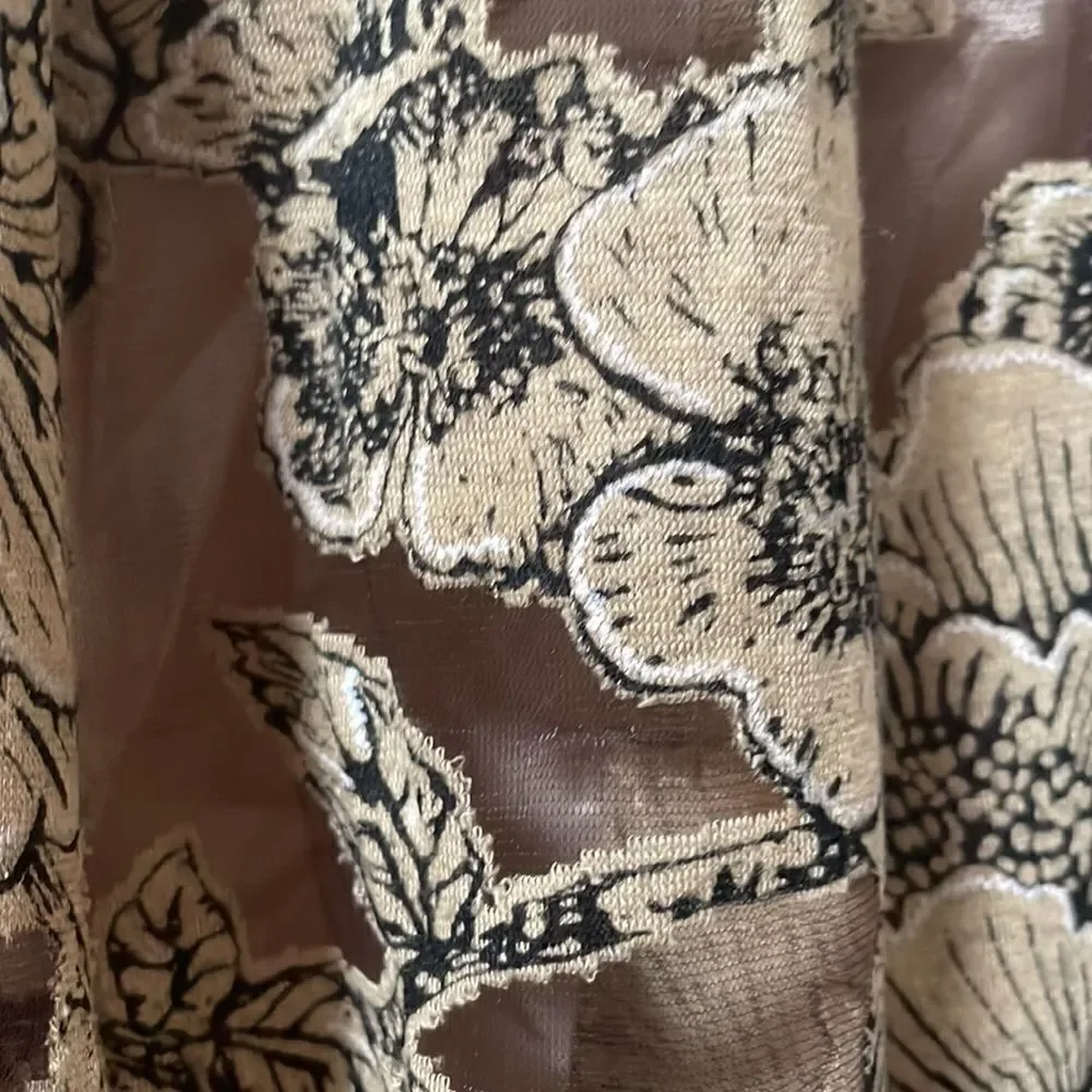 Papillon Blanc top layer